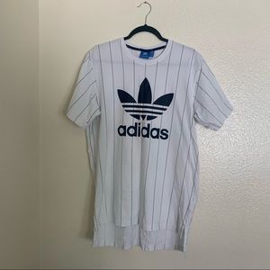 Adidas Oversized T-shirt / T-shirt Dress